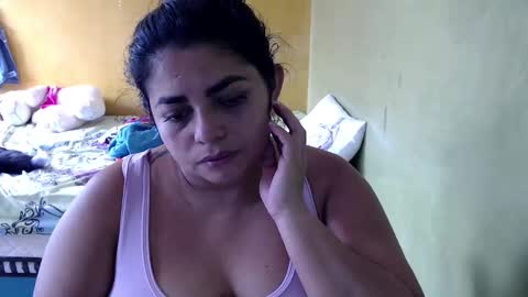 Andrea online show from September 2025 04:32:02 PM