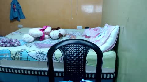 Snapshot of minnie_bbw69 chatting on October 2025 12:47:02 AM Andrea online show from October 2025 12:47:02 AM