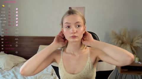 Snapshot of minnietammy chatting on September 2025 01:16:02 AM Mary is here 3 My favorite patterns 77143222321Try my private online show from September 2025 01:16:02 AM
