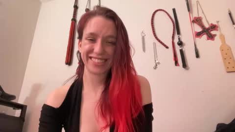 Snapshot of minnyminx chatting on January 2025 01:22:01 AM Minx online show from January 2025 01:22:01 AM