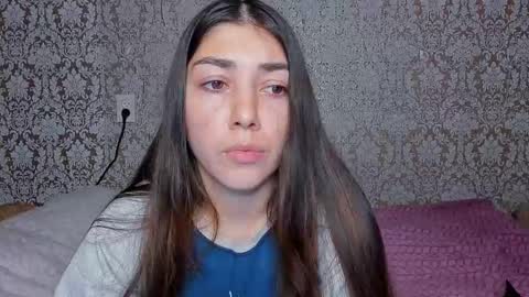 Mira online show from October 2025 07:46:02 PM