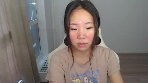 Snapshot of mira_g chatting on February 2025 12:45:02 PM mira_g online show from February 2025 12:45:02 PM