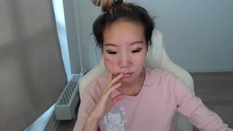 Snapshot of mira_g chatting on October 2025 08:51:02 AM mira_g online show from October 2025 08:51:02 AM