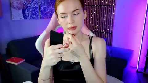 Snapshot of mira_glace chatting on January 2025 09:06:02 AM Mira3 online show from January 2025 09:06:02 AM