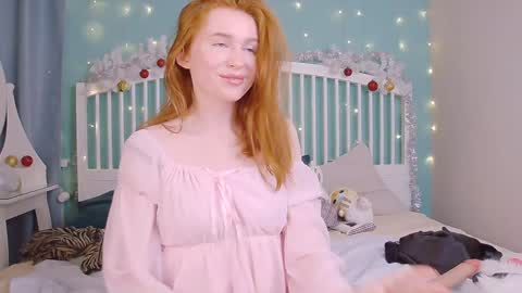 Snapshot of mira_glace chatting on January 2025 01:47:01 PM Mira3 online show from January 2025 01:47:01 PM