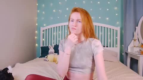 Snapshot of mira_glace chatting on February 2025 02:37:02 PM Mira3 online show from February 2025 02:37:02 PM