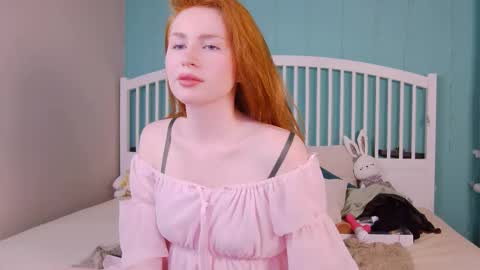 Snapshot of mira_glace chatting on March 2025 01:24:02 PM Mira3 online show from March 2025 01:24:02 PM