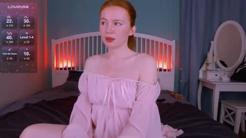 Snapshot of mira_glace chatting on October 2025 11:43:01 AM Mira3 online show from October 2025 11:43:01 AM