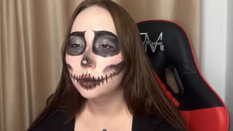 Snapshot of mira_light_ chatting on October 2025 02:51:02 PM mira_light_ online show from October 2025 02:51:02 PM