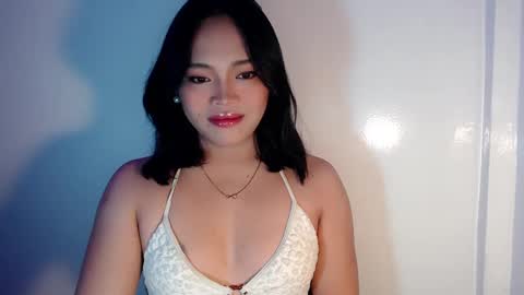 Mira Bella online show from February 2025 06:34:02 PM