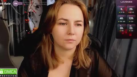 Snapshot of mira_mermayd chatting on November 2025 08:14:01 AM Mira online show from November 2025 08:14:01 AM