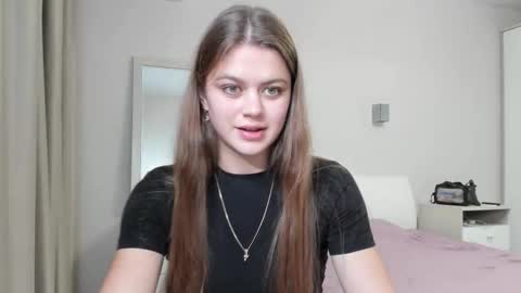 Snapshot of miraa_m chatting on November 2025 08:08:01 PM Mira online show from November 2025 08:08:01 PM