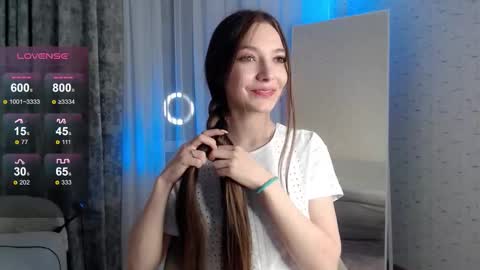 Snapshot of mirage1_ chatting on December 2025 09:30:01 PM mirage1_ online show from December 2025 09:30:01 PM