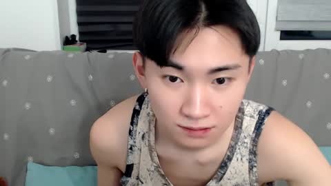 Snapshot of miram_yoo chatting on January 2025 08:37:02 PM              online show from January 2025 08:37:02 PM