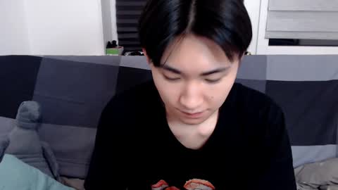 Snapshot of miram_yoo chatting on January 2025 11:49:02 PM              online show from January 2025 11:49:02 PM