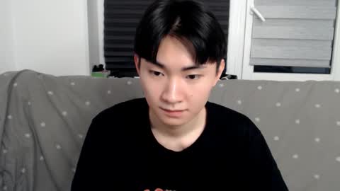 Snapshot of miram_yoo chatting on March 2025 10:21:01 PM              online show from March 2025 10:21:01 PM