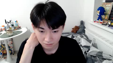 Snapshot of miram_yoo chatting on October 2025 04:00:02 AM              online show from October 2025 04:00:02 AM