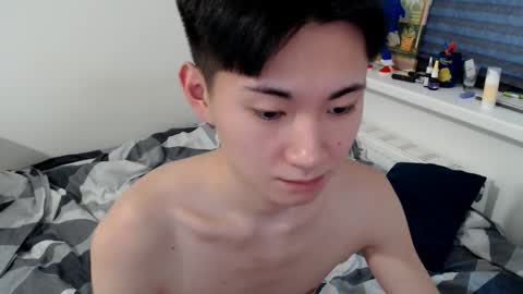 Snapshot of miram_yoo chatting on October 2025 07:05:02 AM              online show from October 2025 07:05:02 AM
