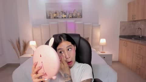 Snapshot of miranda_crawfor chatting on October 2025 11:32:02 AM miranda_crawfor online show from October 2025 11:32:02 AM