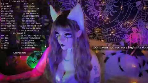 mirareed online show from October 2025 12:41:02 AM