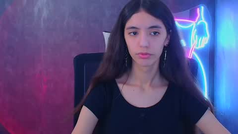 Snapshot of miri_miss chatting on December 2024 12:55:01 PM Miri online show from December 2024 12:55:01 PM