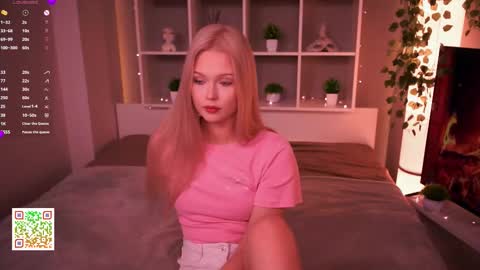 Snapshot of mirianscorgie chatting on November 2025 08:42:02 PM Elsa online show from November 2025 08:42:02 PM