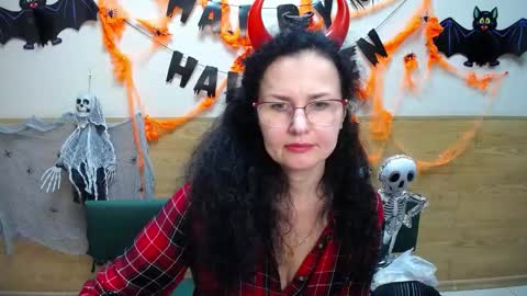 Miroslava Happi online show from October 2025 07:53:01 AM