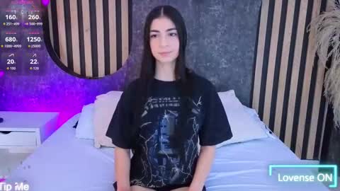 Antonella online show from November 2025 12:16:01 PM