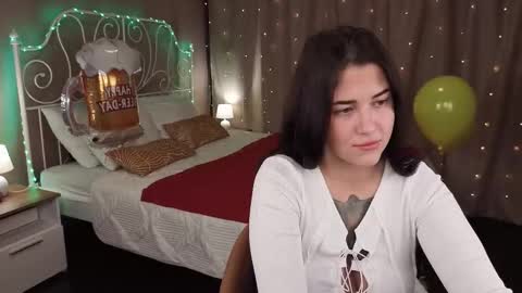miss____mira online show from September 2025 12:13:02 AM