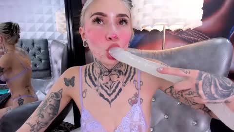 miss___angel online show from February 2025 05:58:02 PM