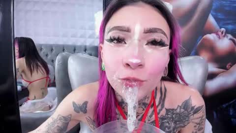 miss___angel online show from October 2025 06:06:01 PM