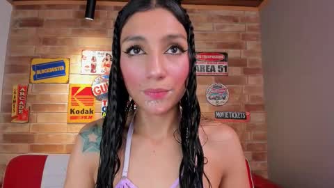 Snapshot of miss___evangeline chatting on October 2025 06:08:02 PM Evangeline online show from October 2025 06:08:02 PM