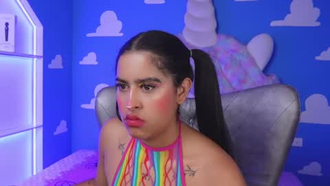 Anya online show from September 2025 11:00:01 AM