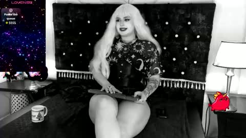 miss__star_ online show from September 2025 08:20:01 PM