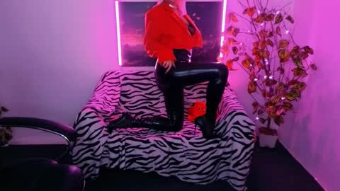 miss_alice_silver online show from November 2025 04:29:02 PM