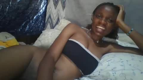 miss_belllo online show from February 2025 08:19:02 AM