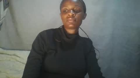miss_belllo online show from March 2025 06:16:01 PM