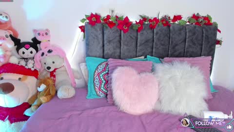 Snapshot of miss_brunette_ chatting on December 2024 03:21:02 AM lucy 3 online show from December 2024 03:21:02 AM