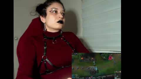 Snapshot of miss_carmila chatting on October 2025 11:23:01 PM Miss Carmila online show from October 2025 11:23:01 PM