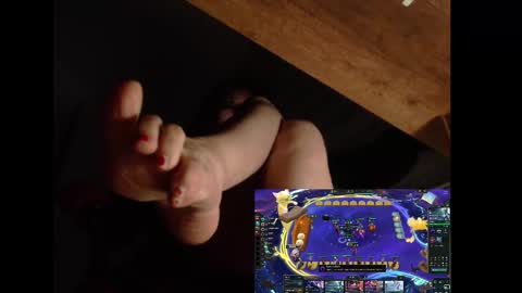 Snapshot of miss_carmila chatting on October 2025 12:21:02 AM Miss Carmila online show from October 2025 12:21:02 AM