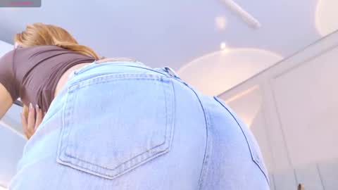 julieta online show from October 2025 12:05:01 PM