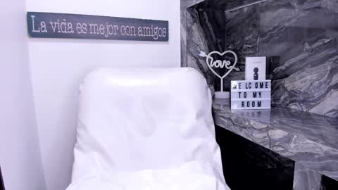 Snapshot of miss_danika chatting on February 2025 11:06:02 AM Danika online show from February 2025 11:06:02 AM