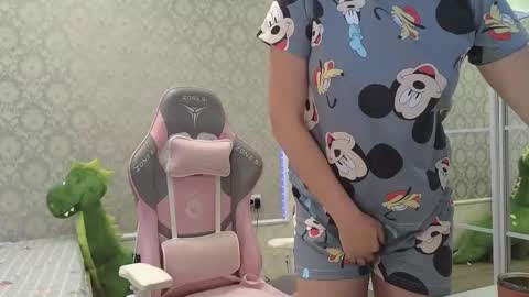 Snapshot of miss_divora chatting on September 2025 09:09:01 AM miss_divora online show from September 2025 09:09:01 AM