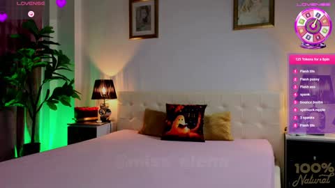 Snapshot of miss_elena chatting on October 2025 07:48:02 PM Elena online show from October 2025 07:48:02 PM