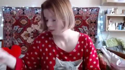 Elis online show from February 2025 12:17:02 PM
