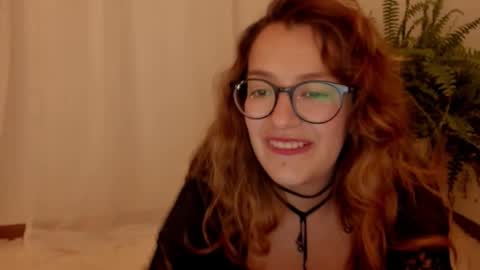 Ema online show from November 2025 03:39:02 AM