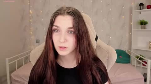Eva online show from September 2025 12:00:02 AM