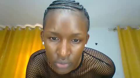 Snapshot of miss_kiki7 chatting on October 2025 08:04:02 AM kiki online show from October 2025 08:04:02 AM