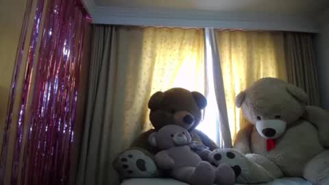 lilieth  online show from December 2024 05:46:01 PM