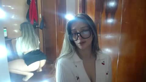 lilieth  online show from January 2025 07:59:02 PM